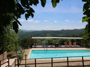 Mountain view Farmhouse in Apecchio with Private Garden